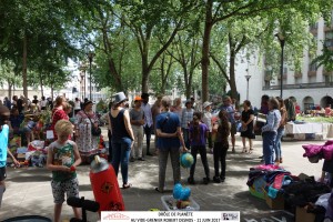 VIDE GRENIER DESNOS